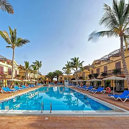 Oasis Club