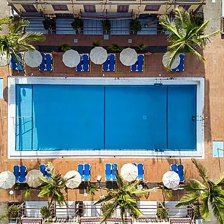 Oasis Club